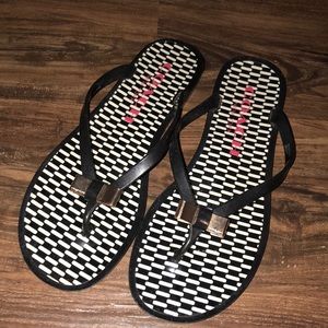 Coach bow flip flops